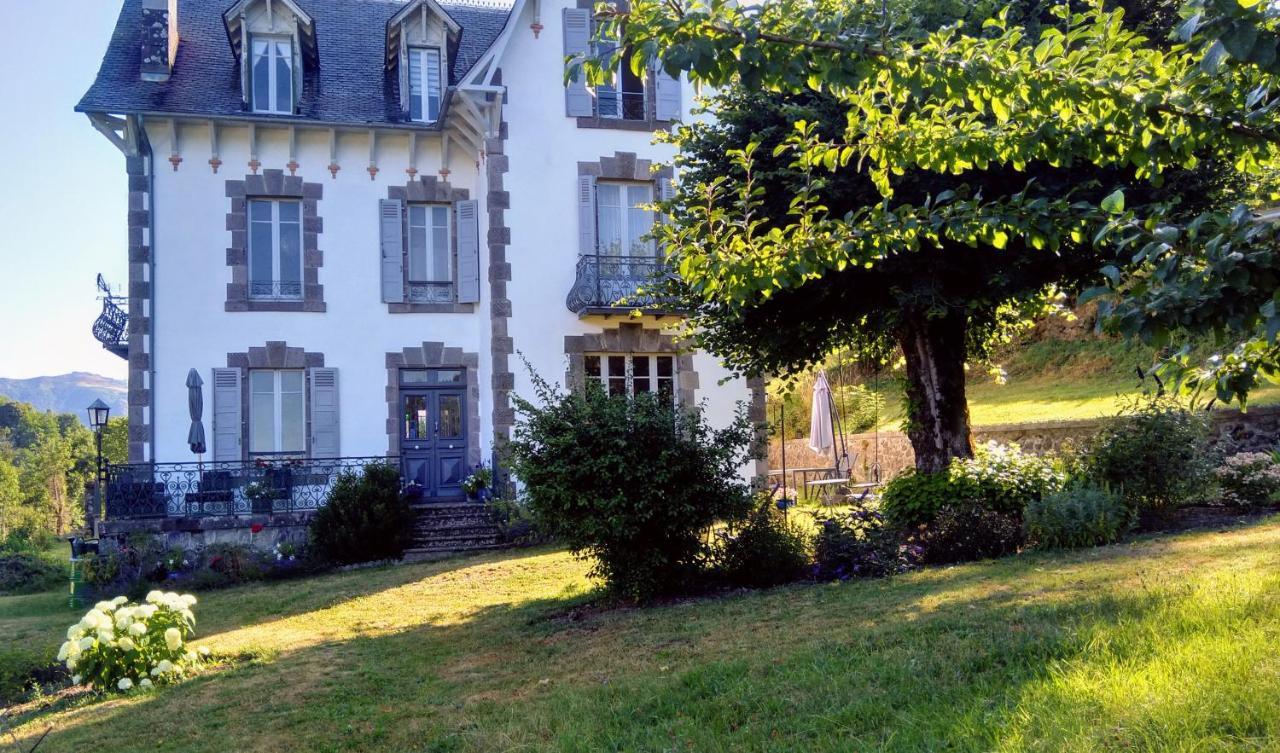 La Maison Normande Saint-Cirgues-de-Jordanne Eksteriør bilde